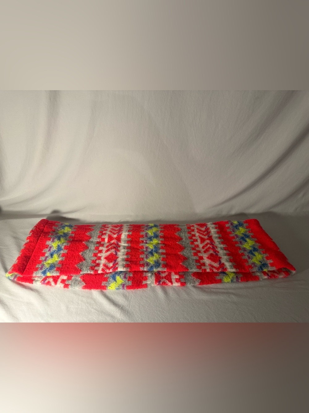 American Eagle Outfitters Red Fair Isle Pattern Throw Blanket